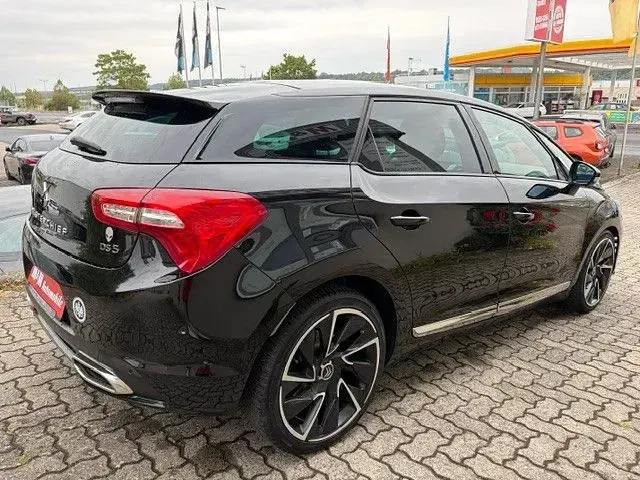 Gebraucht DS Automobiles DS5 181 PS (133 kW) 2016 Schwarz Kleinwagen
