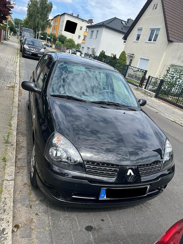 Schwarz Gebraucht 2004 Renault Clio II Kleinwagen | 1.500 € - Bild 1/4