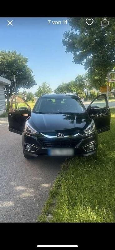 Schwarz Gebraucht 2013 Hyundai ix35 Comfort SUV | 10.000 € (Fairer Preis) - Bild 1/4