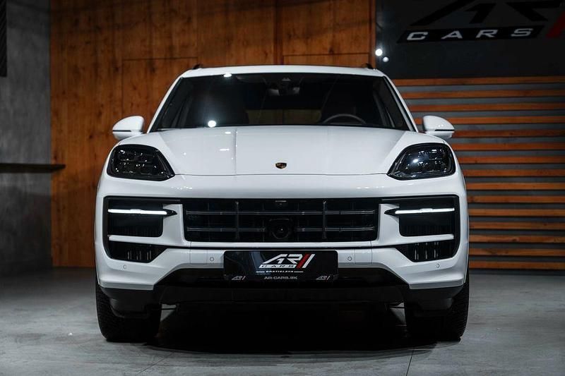 Gebraucht Porsche Cayenne Basis 354 PS (260 kW) 2025 Weiß SUV