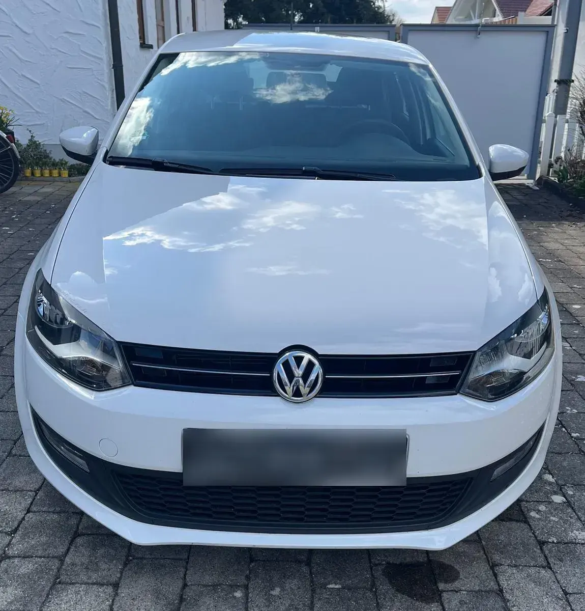 Gebraucht VW Polo Comfortline 90 PS (66 kW) 2014 Weiß Limousine
