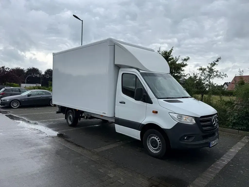 Gebraucht Mercedes Sprinter 170 PS (125 kW) 2023 Weiß Van
