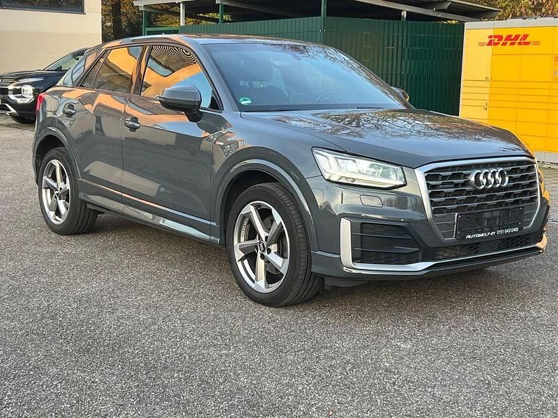 Gebraucht Audi Q2 Sport 190 PS (139 kW) 2017 Grau SUV