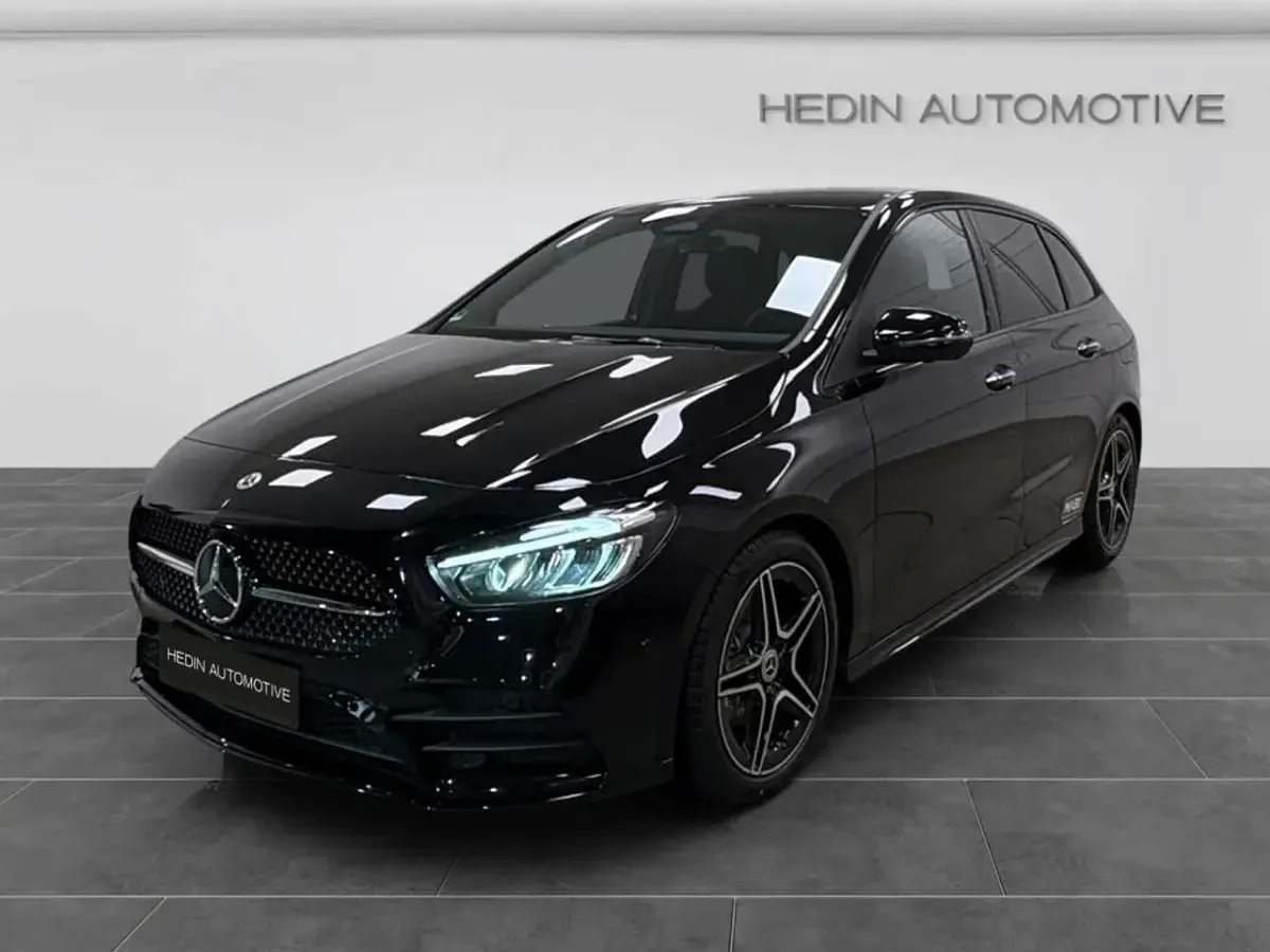 Gebraucht Mercedes B180 AMG 136 PS (100 kW) 2026 Schwarz Kleinwagen