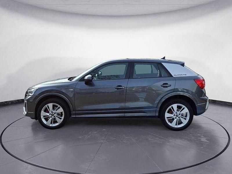 Gebraucht Audi Q2 S-Line 150 PS (110 kW) 2021 Grau SUV