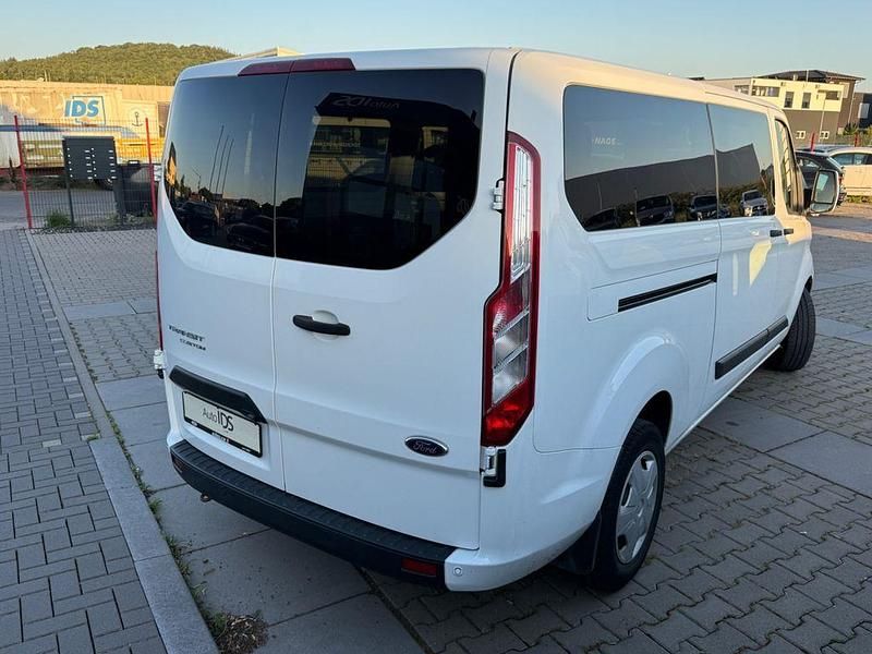 Gebraucht Ford Transit 170 PS (125 kW) 2020 Weiß Kombi