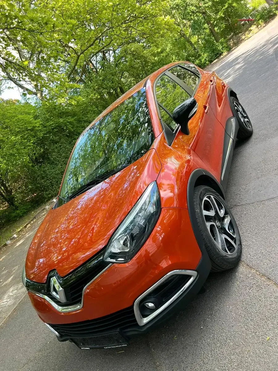 Gebraucht Renault Captur 118 PS (86 kW) 2016 Orange SUV