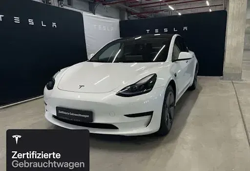 Gebraucht Tesla Model 3 RWD 205 kW (279 PS) 2023 Weiß Limousine