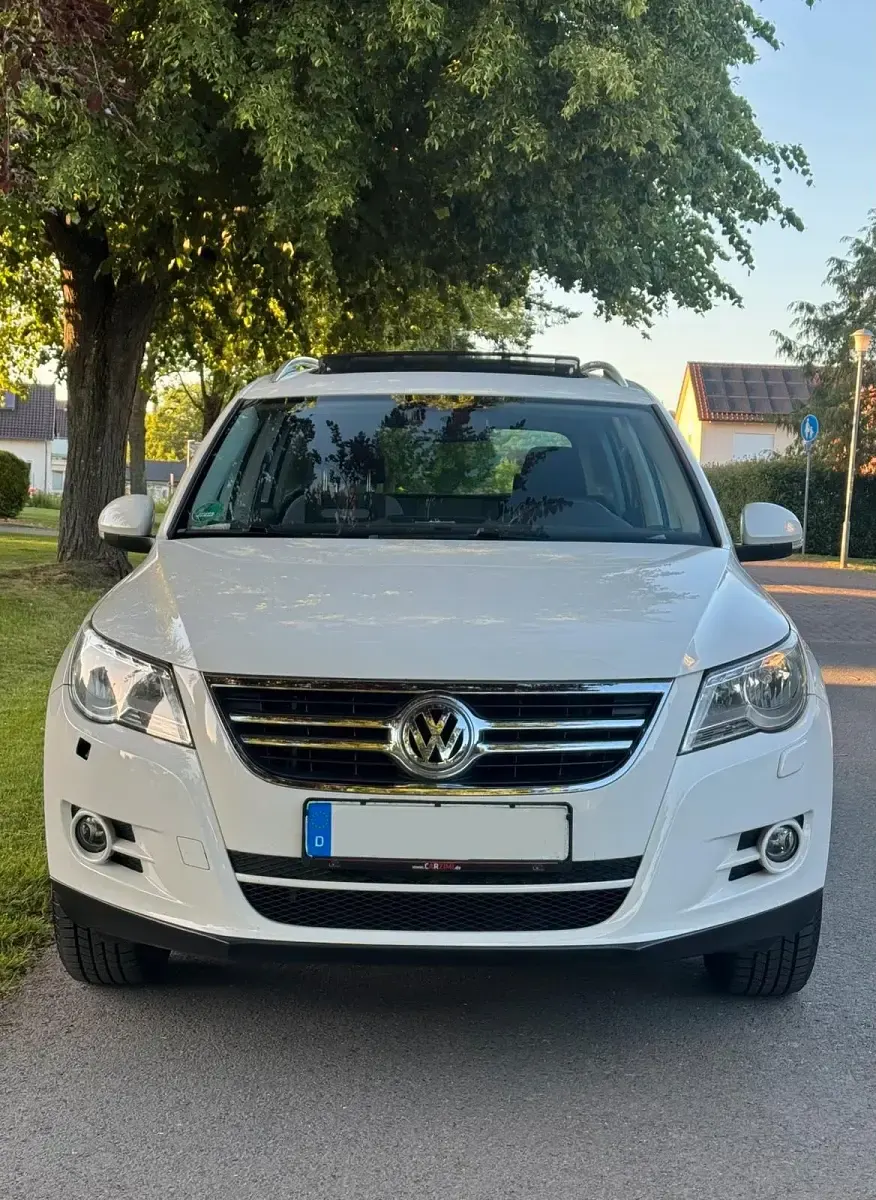 Gebraucht VW Tiguan 150 PS (110 kW) 2009 Weiß SUV