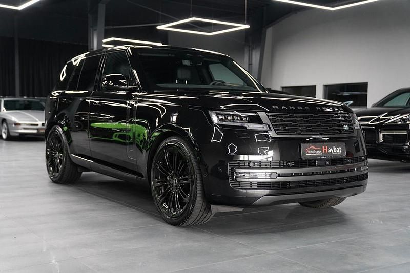 Schwarz Gebraucht 2024 Land Rover Range Rover HSE SUV | 125.850 € (Fairer Preis) - Bild 1/4