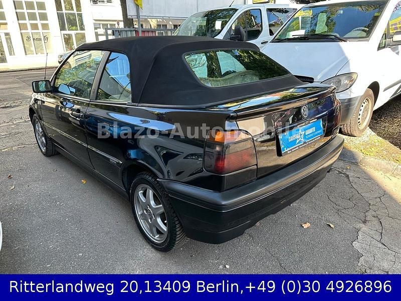 Gebraucht VW Golf Cabriolet Classicline 90 PS (66 kW) 1996 Schwarz Cabrio