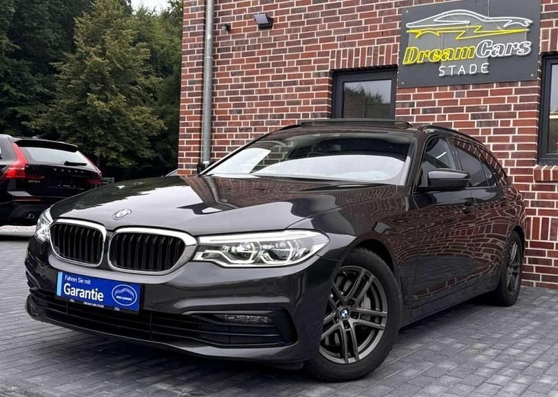 Grau Gebraucht 2020 BMW 530 M Sport Kombi | 32.950 € (Guter Preis) - Bild 1/4