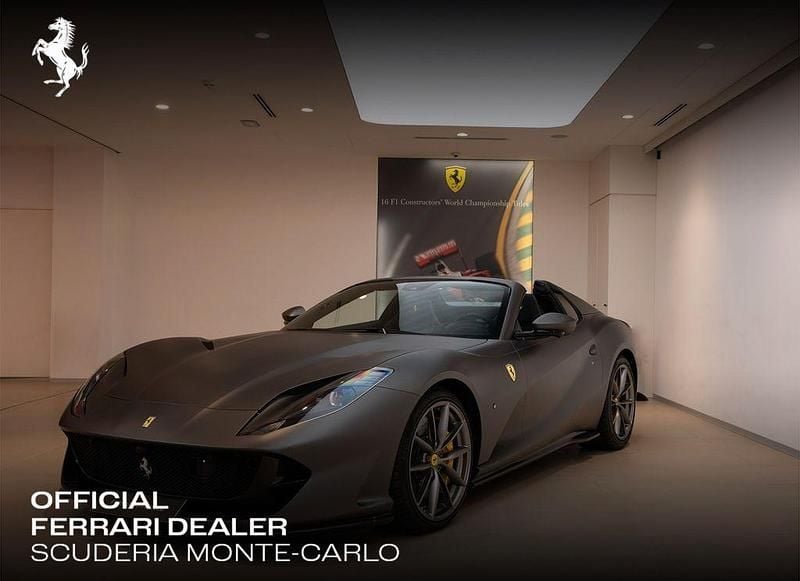 Grau Gebraucht 2023 Ferrari 812 Cabrio | 480.000 € (Teuer) - Bild 1/4