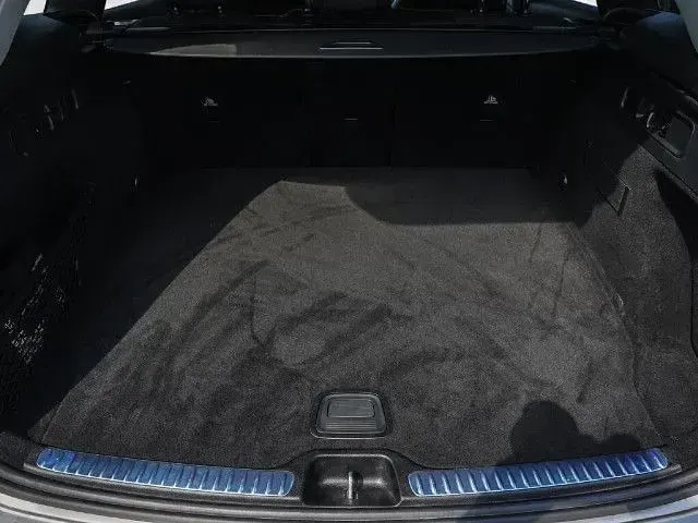 Gebraucht Mercedes GLC220 197 PS (144 kW) 2023 SUV