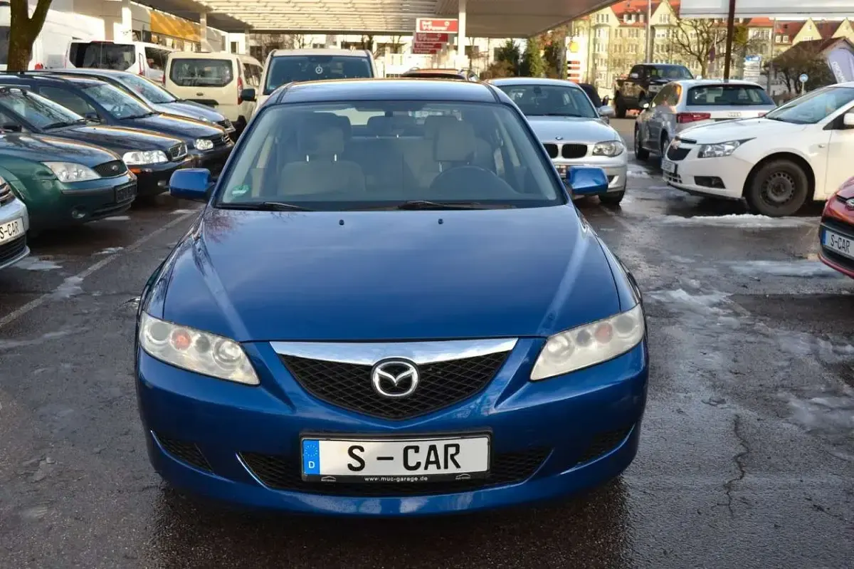 Używany Mazda 6 120 KM (88 kW) 2005 Niebieski Sedan/Limuzyna
