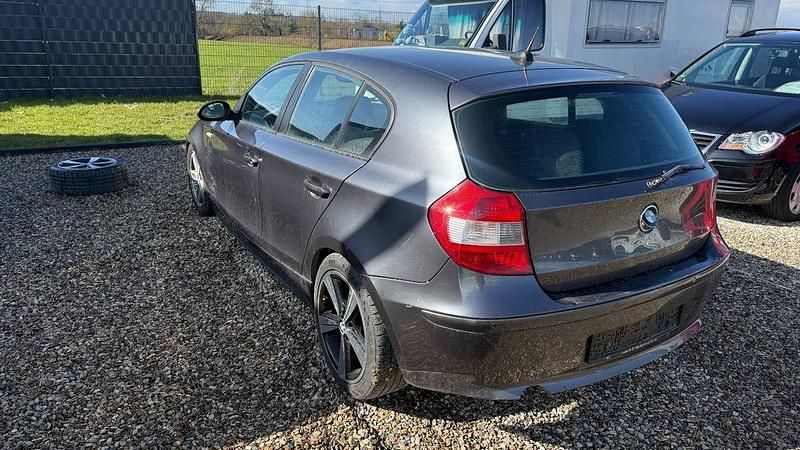 Gebraucht BMW 118 Advantage 129 PS (94 kW) 2005 Kleinwagen
