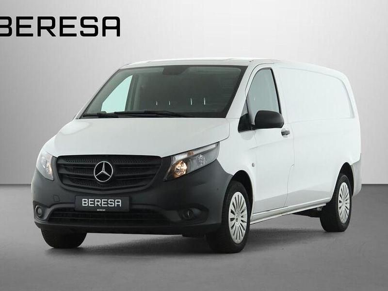 Arktikweiß Gebraucht 2023 Mercedes Vito Van / Kleinbus | 27.584 € (Superpreis) - Bild 1/4