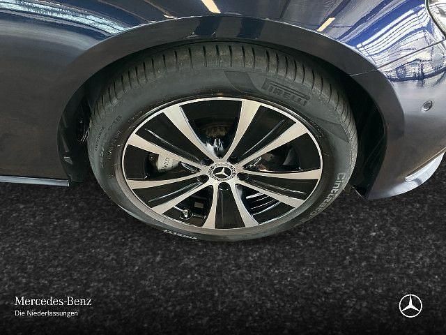 Gebraucht Mercedes E300 Avantgarde 306 PS (225 kW) 2022