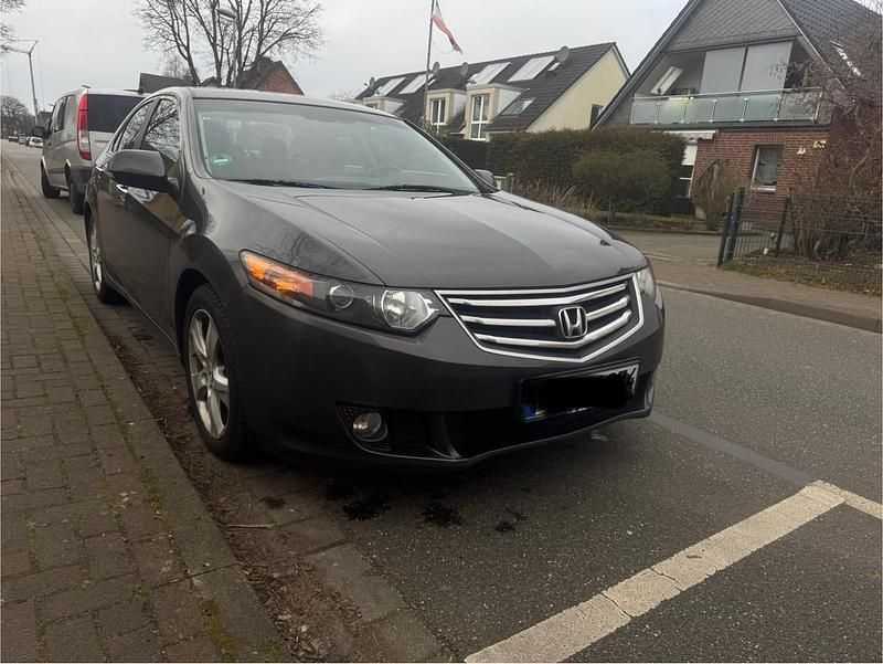 Grau Gebraucht 2011 Honda Accord Limousine | 7.500 € (Guter Preis) - Bild 1/4