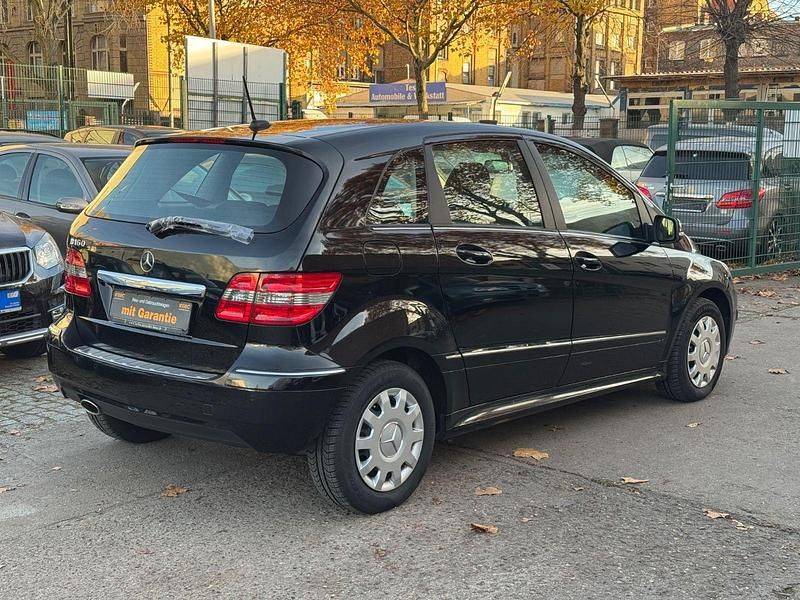 Gebraucht Mercedes B160 95 PS (69 kW) 2010 Schwarz Van / Kleinbus