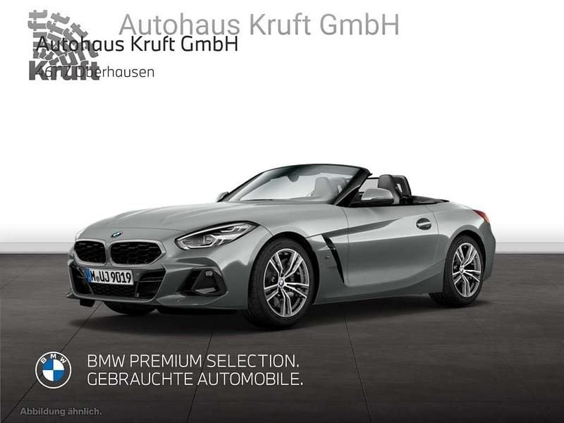 Gebraucht BMW Z4 197 PS (144 kW) 2025 Grau Cabrio