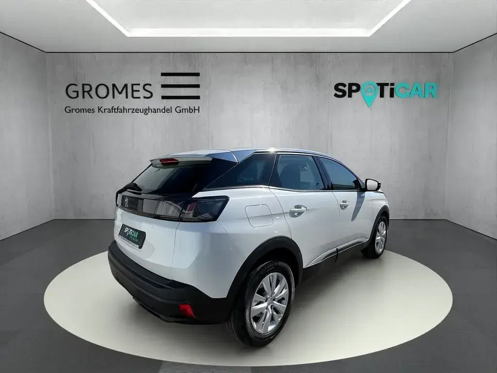 Gebraucht Peugeot 3008 Active 131 PS (96 kW) 2021 Weiß SUV