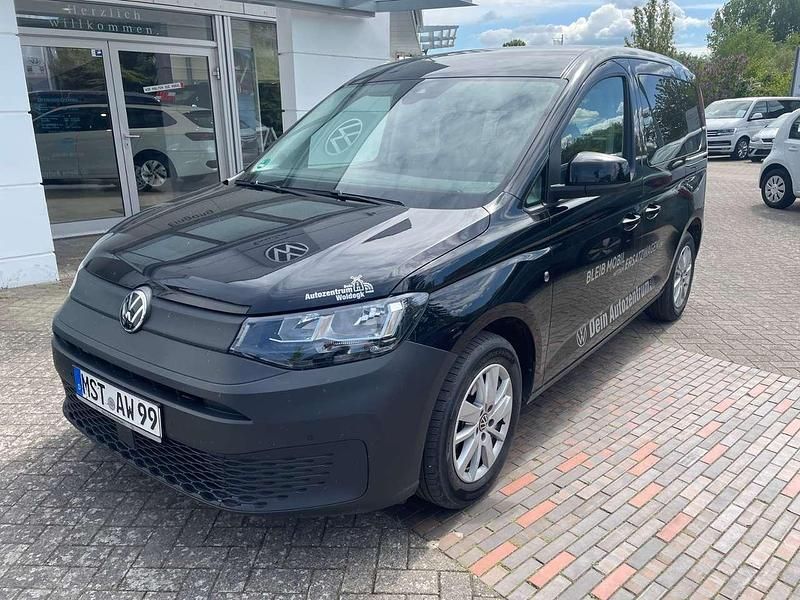 Gebraucht VW Caddy Basis 102 PS (75 kW) 2024 Schwarz Van / Kleinbus