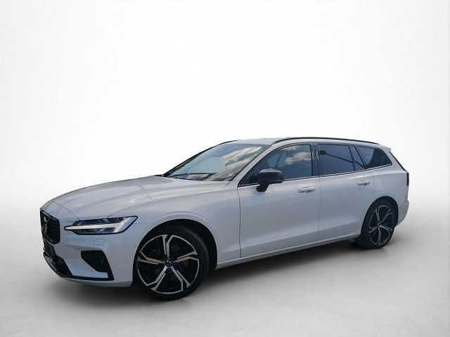 Gebraucht Volvo V60 145 PS (106 kW) 2024 Kombi