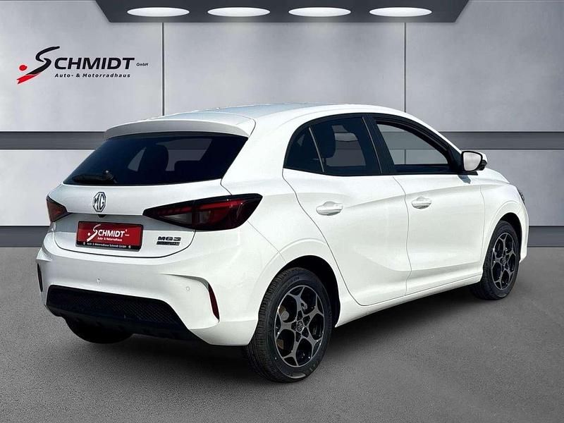 Gebraucht MG MG3 Luxury 194 PS (142 kW) 2025 Dover white Kleinwagen