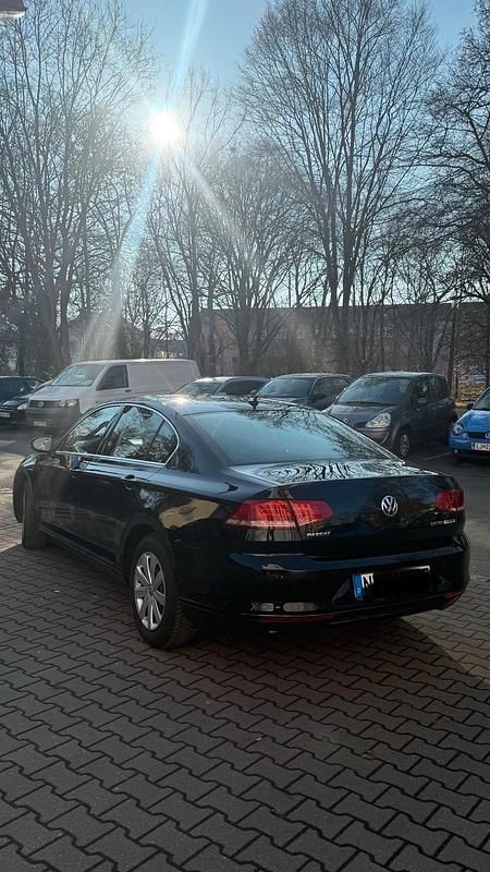 Gebraucht VW Passat 150 PS (110 kW) 2015 Schwarz Limousine