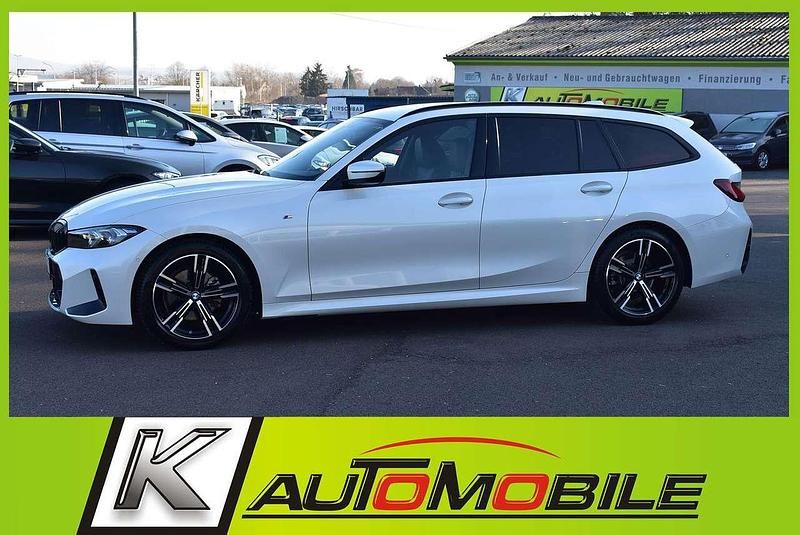 Gebraucht BMW 320 M Sport 190 PS (139 kW) 2023 Mineralweiß metallic Kombi