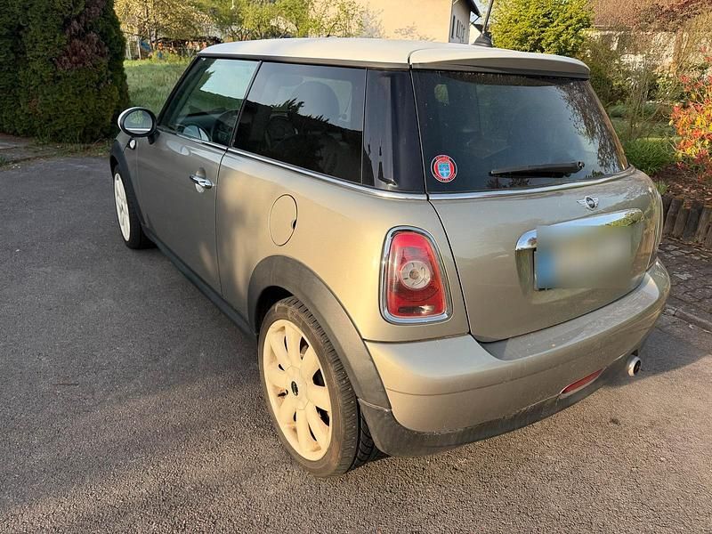 Usado Mini Cooper 120 HP (88 kW) 2008 Bege Citadino