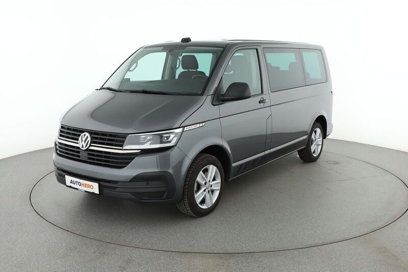 Grau Gebraucht 2020 VW T6.1 Trendline Van | 41.280 € (Guter Preis) - Bild 1/4