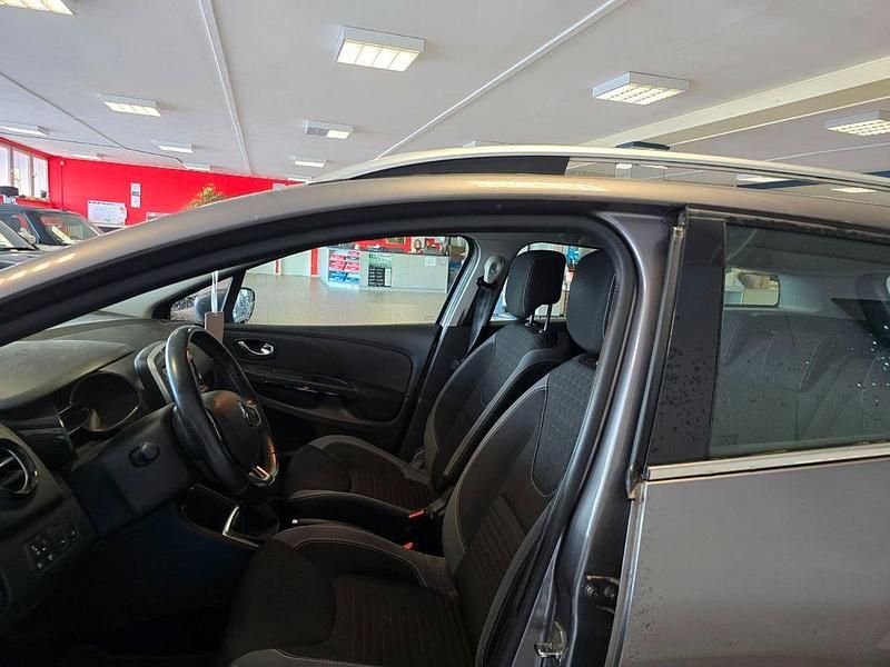 Gebraucht Renault Clio IV Intens 90 PS (66 kW) 2016 Grau Limousine