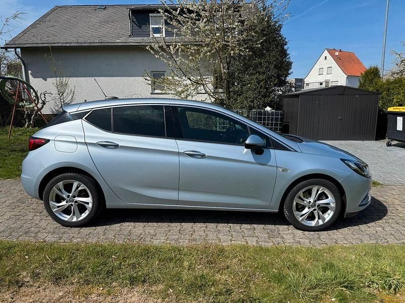Brugt Opel Astra Dynamic 200 HK (147 kW) 2017 Sølv Sedan