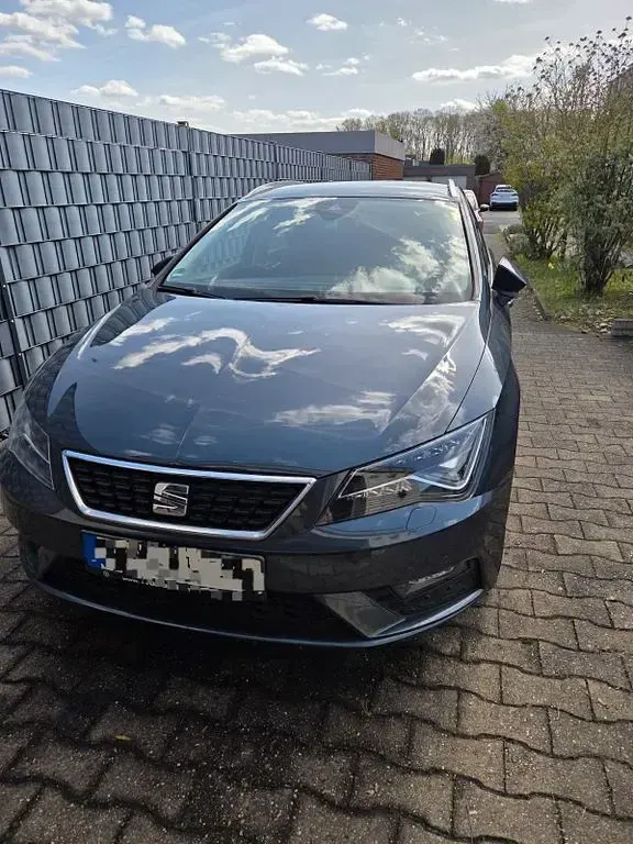 Second-hand Seat Leon ST Style 116 CP (85 kW) 2020 Gri Break