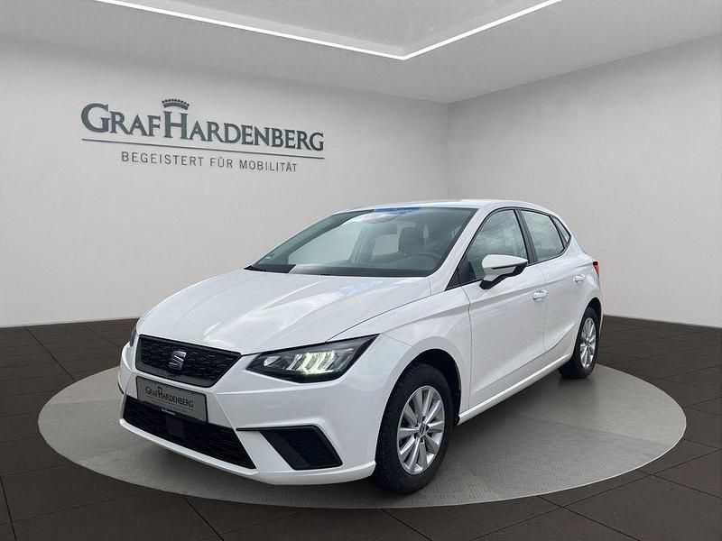 Weiß Gebraucht 2021 Seat Ibiza Style Limousine | 15.790 € (Etwas zu teuer) - Bild 1/4