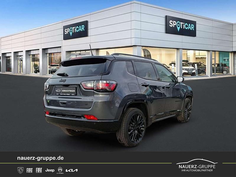 Gebraucht Jeep Compass 131 PS (96 kW) 2023 Graphite grey metallic SUV