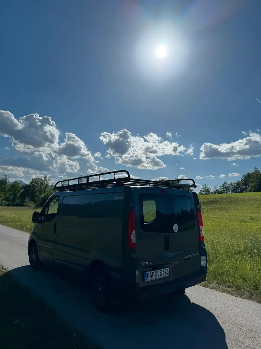 Gebraucht Opel Vivaro 116 PS (85 kW) 2013 Grau Van / Kleinbus