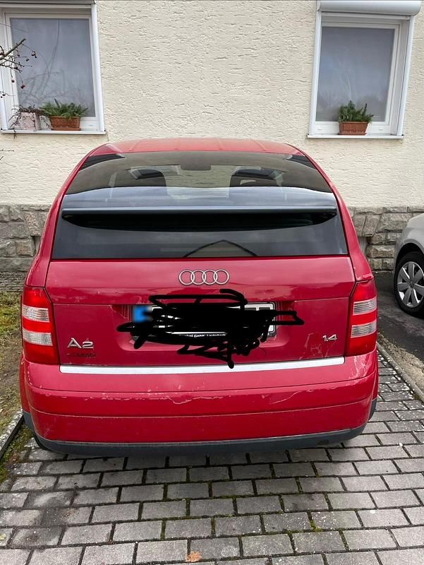 Gebraucht Audi A2 75 PS (55 kW) 2002 Rot Kleinwagen