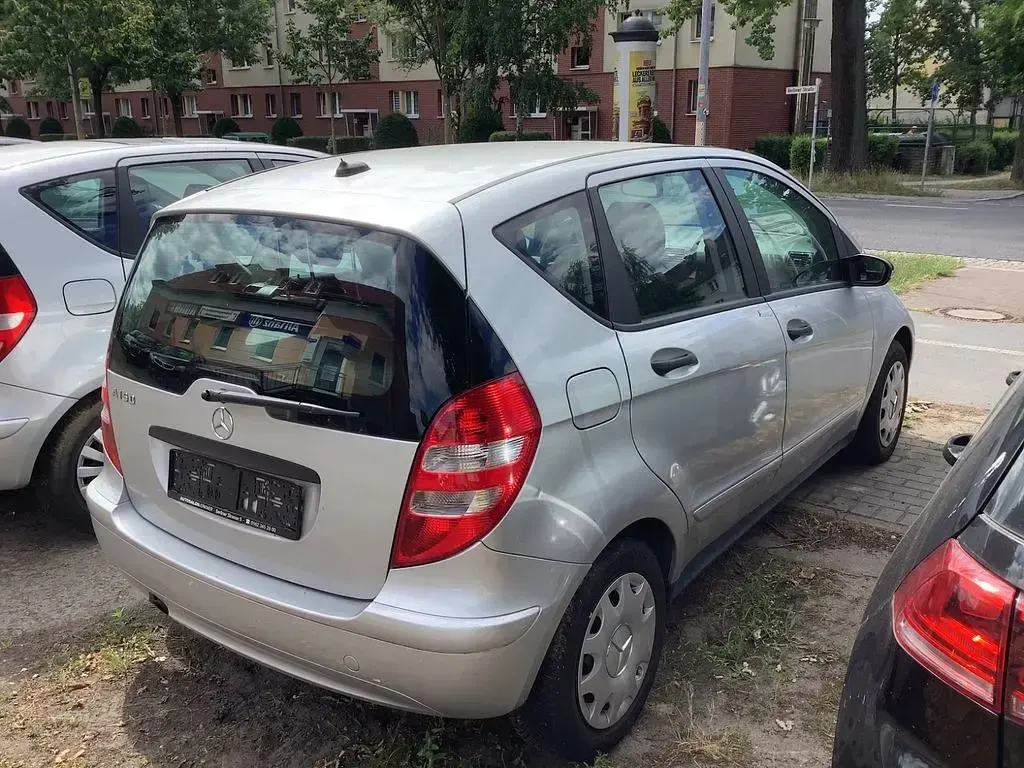 Gebraucht Mercedes A150 95 PS (69 kW) 2006 Silber Limousine