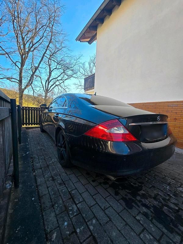 Gebraucht Mercedes CLS320 224 PS (164 kW) 2007 Schwarz Coupé