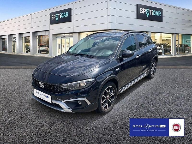Schwarz Gebraucht 2023 Fiat Tipo Cross Limousine | 20.980 € (Fairer Preis) - Bild 1/4