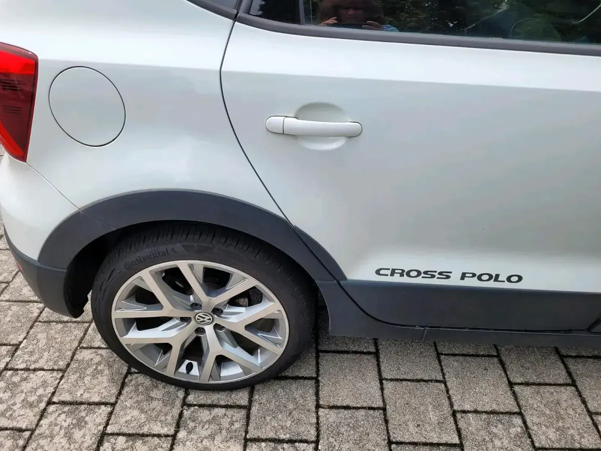 Gebraucht VW Polo Cross 90 PS (66 kW) 2017 Weiß Kleinwagen