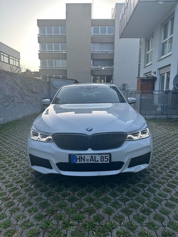 Weiß Gebraucht 2017 BMW 630 Sport Line Coupé | 34.700 € (Fairer Preis) - Bild 1/4