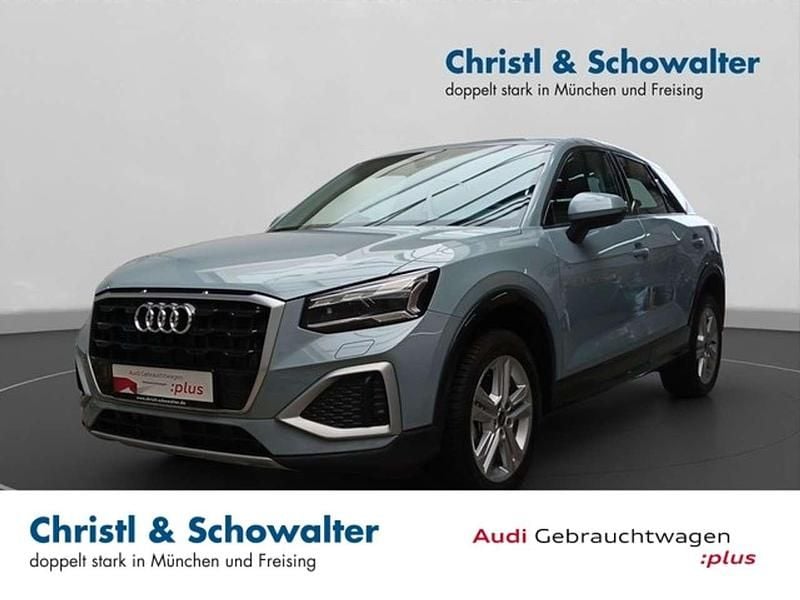 Pfeilgrau perleffekt Neu 2025 Audi Q2 Advanced SUV | 32.808 € (Superpreis) - Bild 1/4