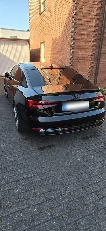 Gebraucht Audi A5 Ambiente 252 PS (185 kW) 2018 Schwarz Coupé