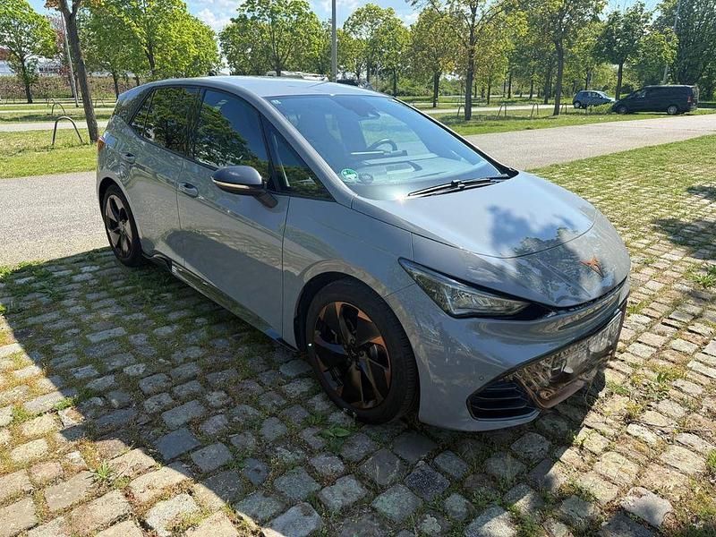 Second-hand Cupra Born 150 kW (204 CP) 2023 Gri Hatchback