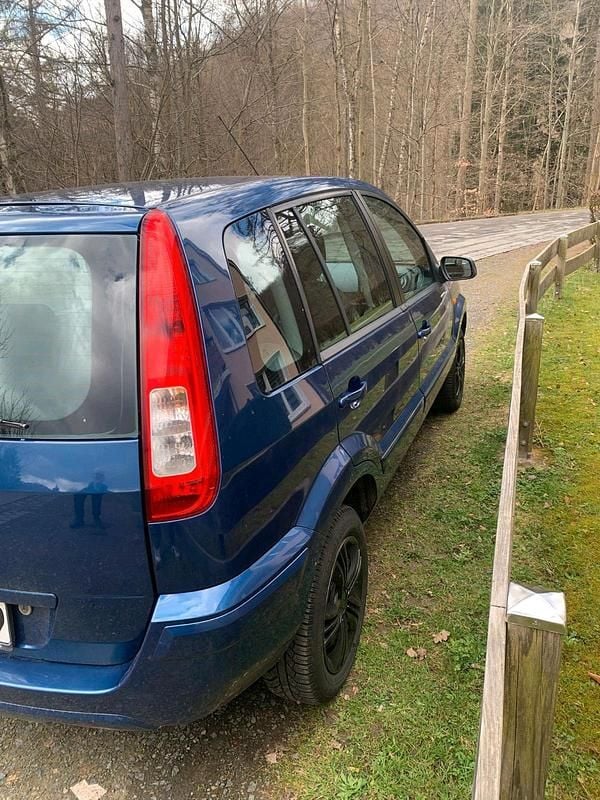 Gebraucht Ford Fusion 80 PS (58 kW) 2010 Blau Kleinwagen