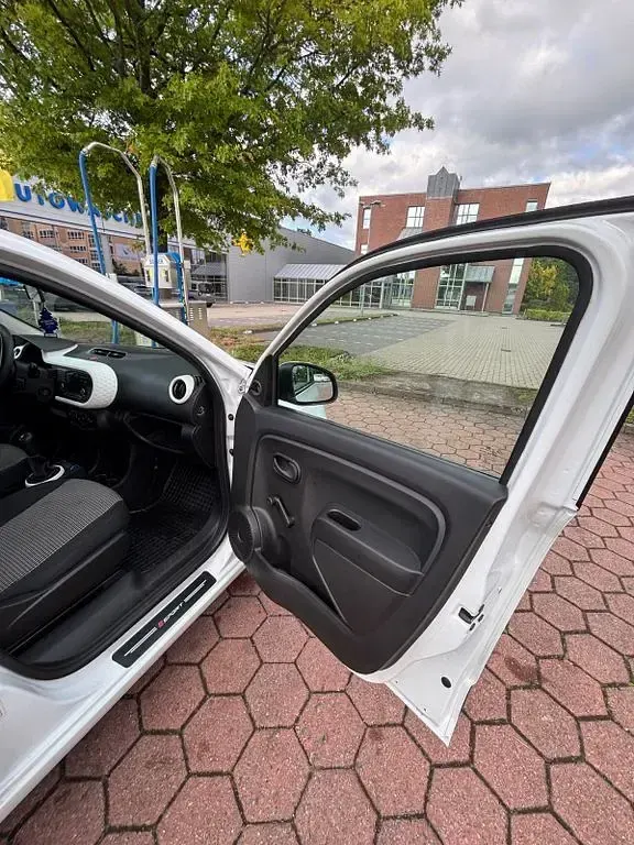 Gebraucht Renault Twingo 71 PS (52 kW) 2014 Weiß Kleinwagen